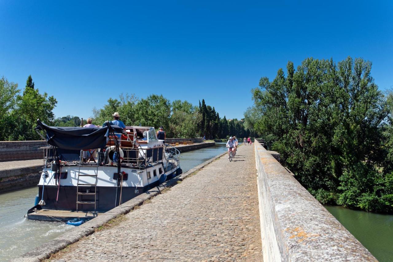 Chambre Dans Une Grande Maison Entre Canal Du Midi Et Centre Ville Безие Екстериор снимка
