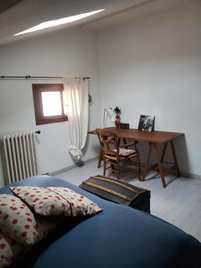 Chambre Dans Une Grande Maison Entre Canal Du Midi Et Centre Ville Безие Екстериор снимка